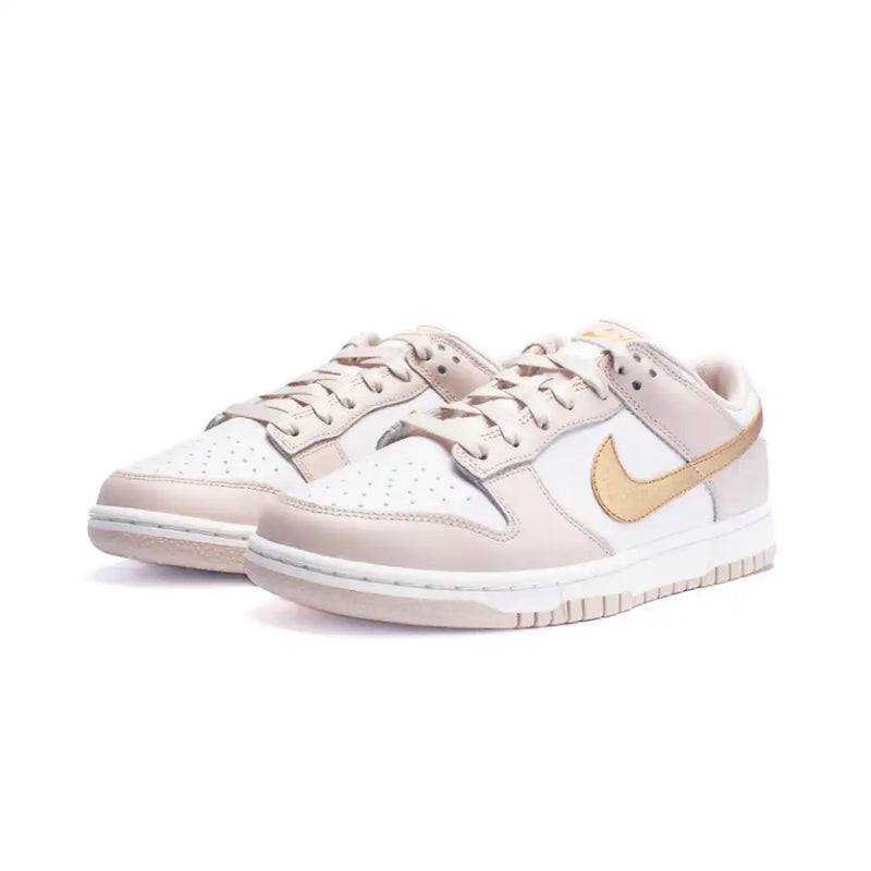 Nike Dunk Low Metallic Gold - DRIP DOS ARTISTAS 