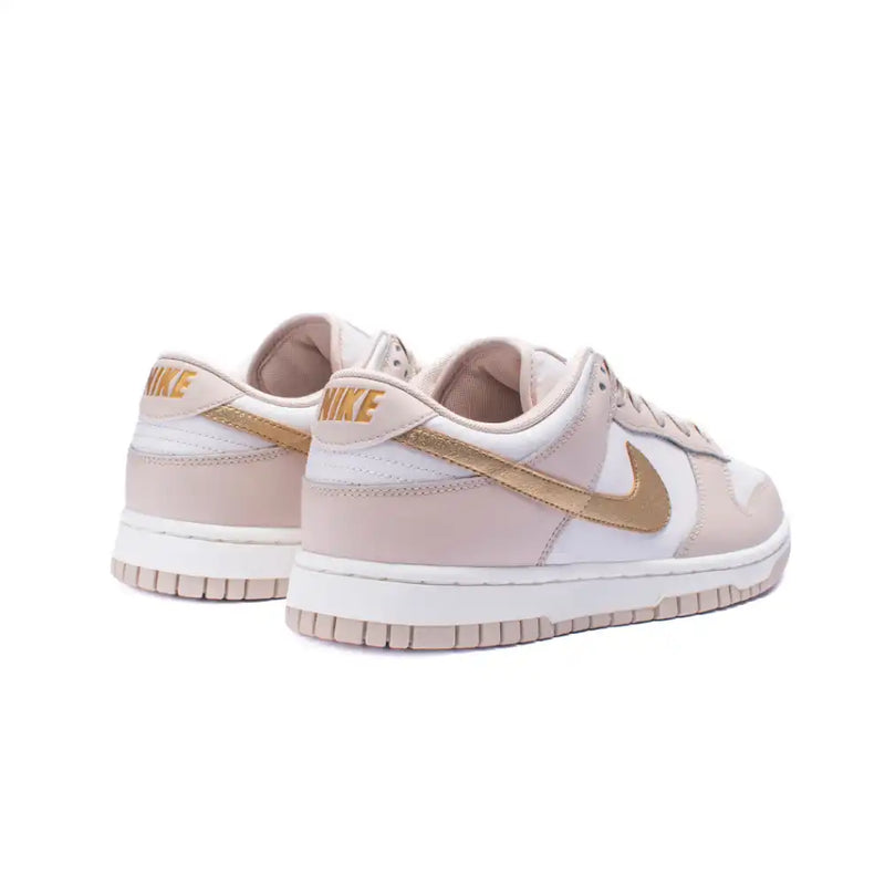 Nike Dunk Low Metallic Gold - DRIP DOS ARTISTAS 