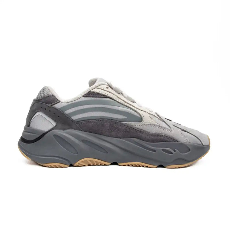 Yeezy 700 V2 Tephra - DRIP DOS ARTISTAS 