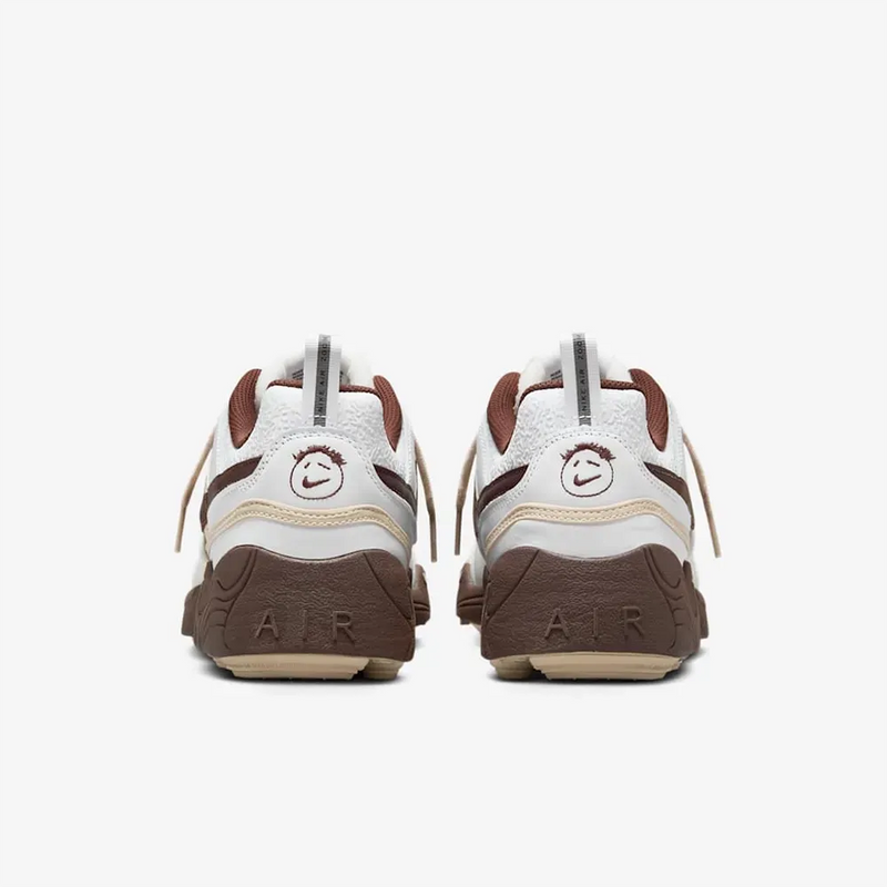 Travis Scott x Nike Zoom Field Jaxx Chocolate
