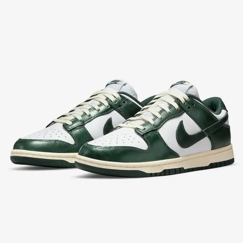 Nike Dunk Low Aged Green - DRIP DOS ARTISTAS 