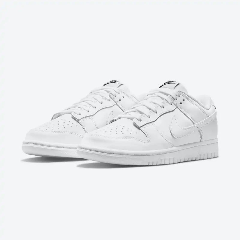 Nike Dunk Low Triple White - DRIP DOS ARTISTAS 