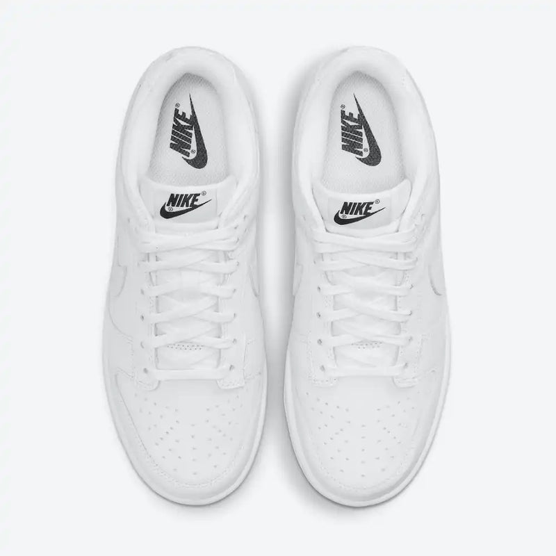 Nike Dunk Low Triple White - DRIP DOS ARTISTAS 