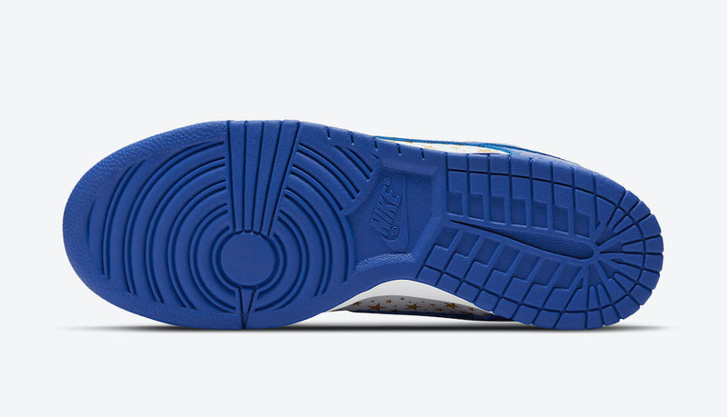 Supreme x Nike SB Dunk Low Stars Hyper Royal - DRIP DOS ARTISTAS 