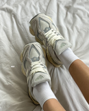 New Balance 9060 beige