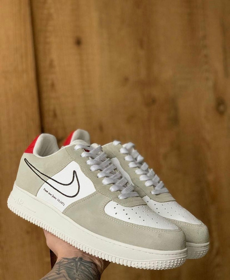AIR FORCE 1 CAMURÇA VERMELHO
