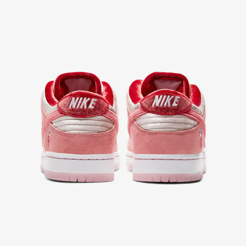 Nike SB Dunk Low Strangelove - DRIP DOS ARTISTAS 