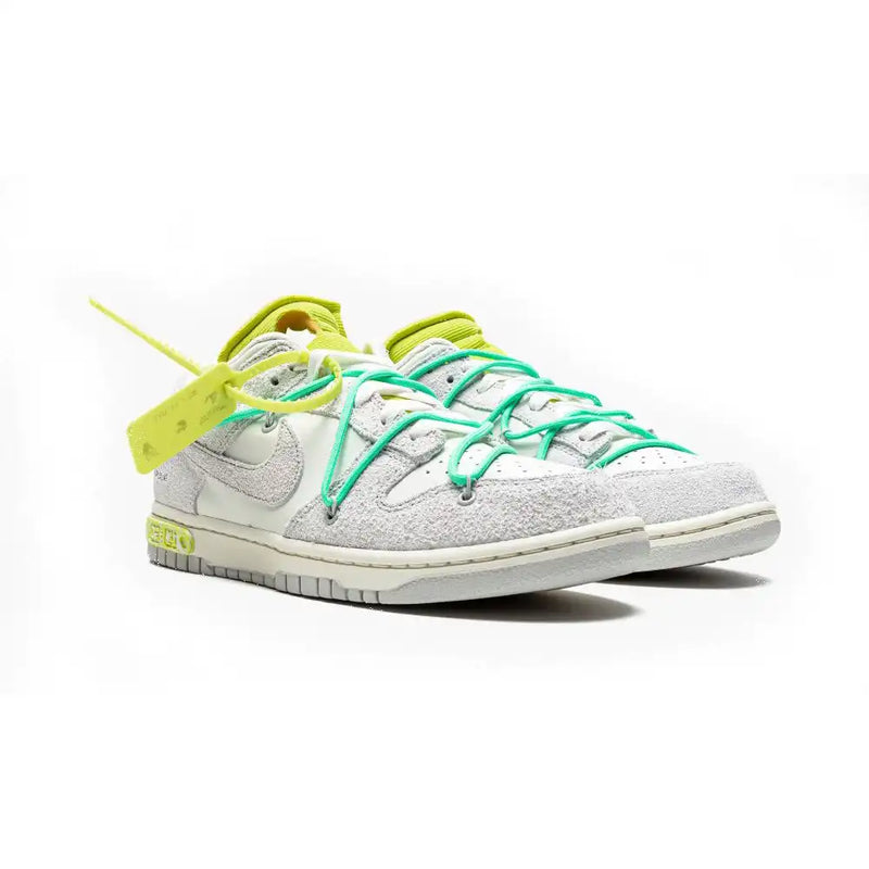 Off-White x Nike Dunk Low Lot 14 of 50 - DRIP DOS ARTISTAS 