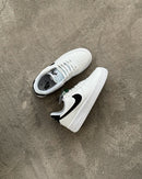 Air Force 1 premium black white