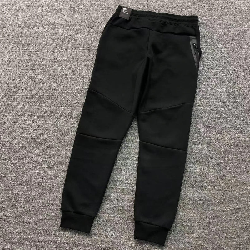 Conjunto Nike Tech Fleece
