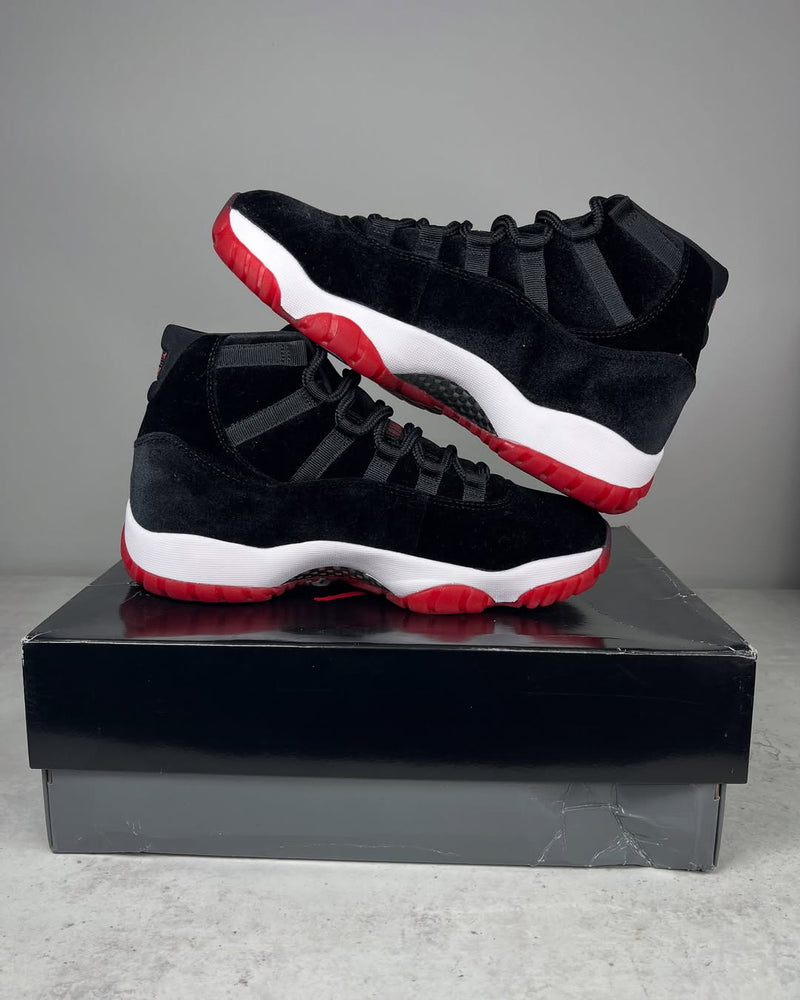 OFERTA LIMITADA - Air Jordan 11 Bred ‘Velvet’
