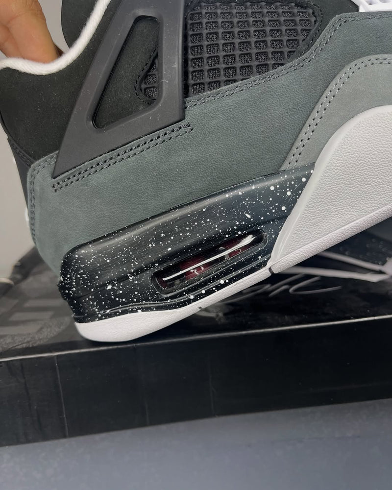 OFERTA LIMITADA - Air Jordan 4 ‘FEAR’