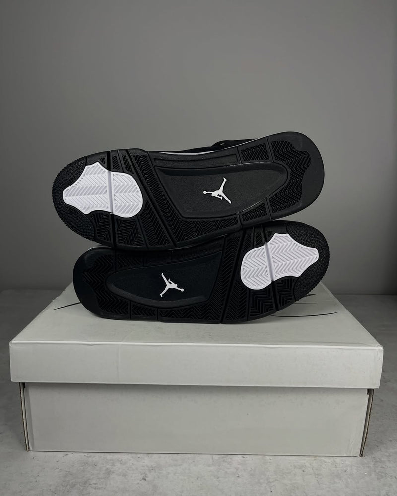 OFERTA LIMITADA - Air Jordan 4 ‘White Thunder’