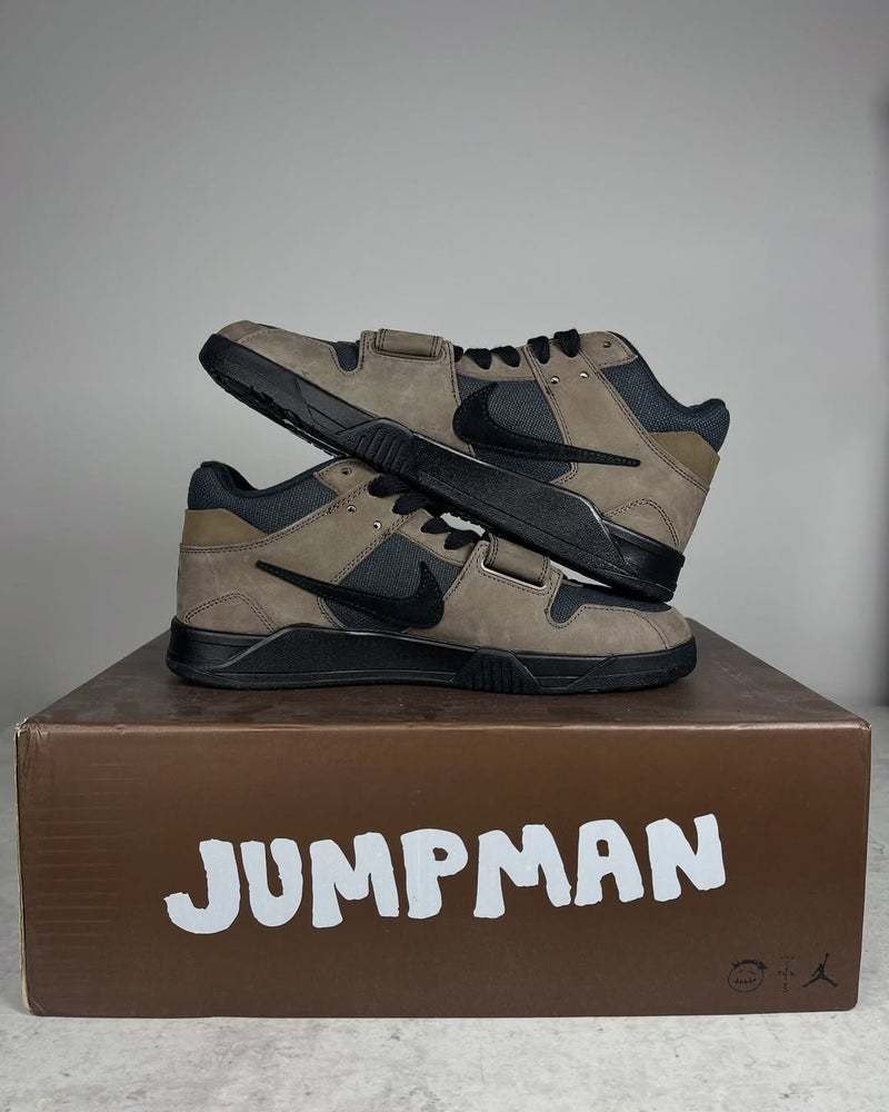 OFERTA LIMITADA -NIKE X TRAVIS