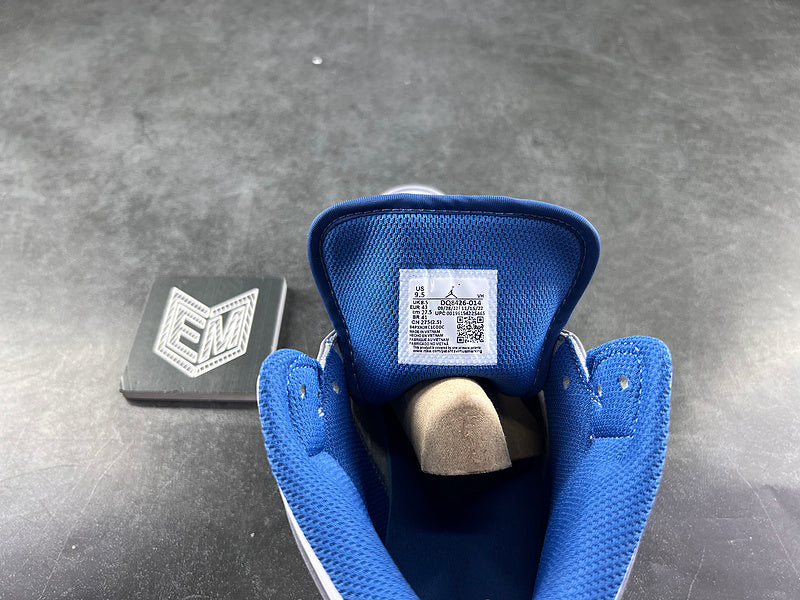 Air Jordan 1 Mid True Blue - DRIP DOS ARTISTAS 