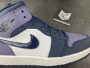 Jordan 1 Mid Obsidian Sanded Purple - DRIP DOS ARTISTAS 