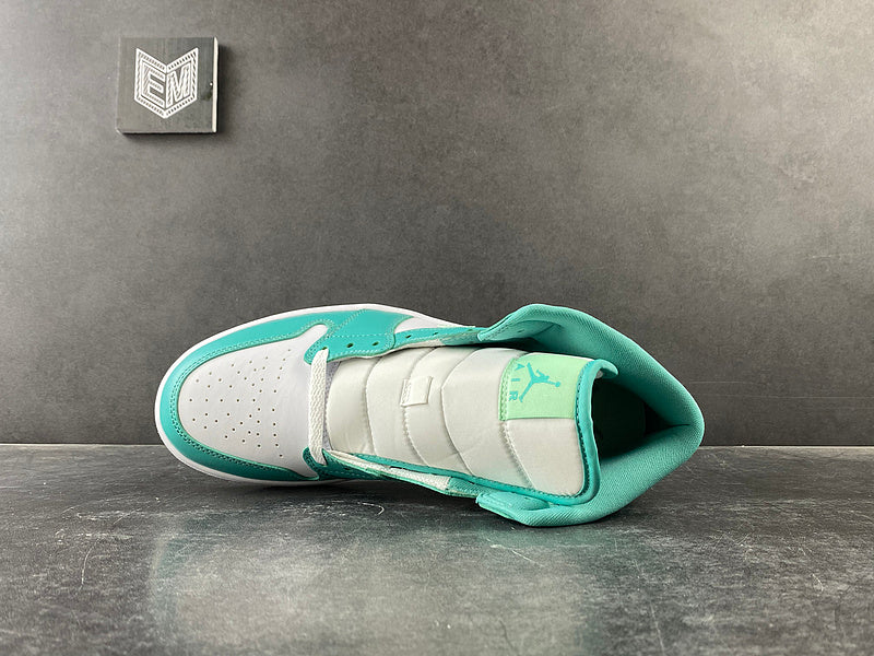 Jordan 1 Mid Washed Teal (W) - DRIP DOS ARTISTAS 