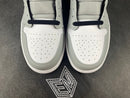 Air Jordan 1 Mid Light Smoke Grey - DRIP DOS ARTISTAS 