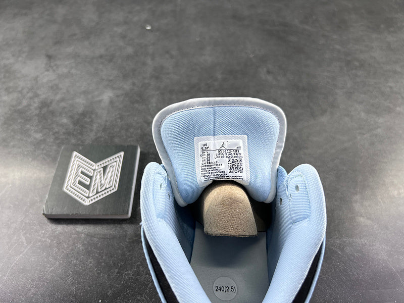 Air Jordan 1 Mid Ice Blue (2022) (GS) - DRIP DOS ARTISTAS 