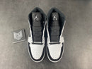 Jordan 1 Mid White Black - DRIP DOS ARTISTAS 