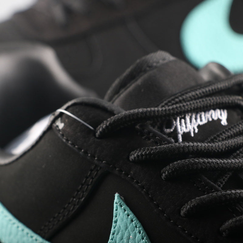 Tiffany e Co. x Nike Air Force 1 Low - DRIP DOS ARTISTAS 