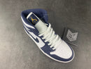 Jordan 1 Mid White Metallic Gold Obsidian - DRIP DOS ARTISTAS 