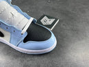 Air Jordan 1 Mid Ice Blue (2022) (GS) - DRIP DOS ARTISTAS 