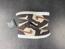 Jordan 1 Mid SE Brown Basalt Oatmeal - DRIP DOS ARTISTAS 