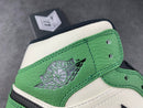 Jordan 1 Mid Pine Green - DRIP DOS ARTISTAS 