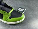 Air Jordan 1 Mid Altitude Green (Women's) - DRIP DOS ARTISTAS 