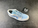 Jordan 1 Low SE Reverse Ice Blue (Women's) - DRIP DOS ARTISTAS 
