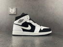 Jordan 1 Mid White Black - DRIP DOS ARTISTAS 