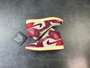 Air Jordan 1 Mid SE Tiki Leaf Team Red (Women's) - DRIP DOS ARTISTAS 