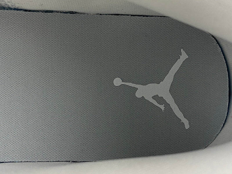 Jordan 1 Low SE Tear Away Silver - DRIP DOS ARTISTAS 