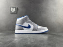 Air Jordan 1 Mid True Blue - DRIP DOS ARTISTAS 