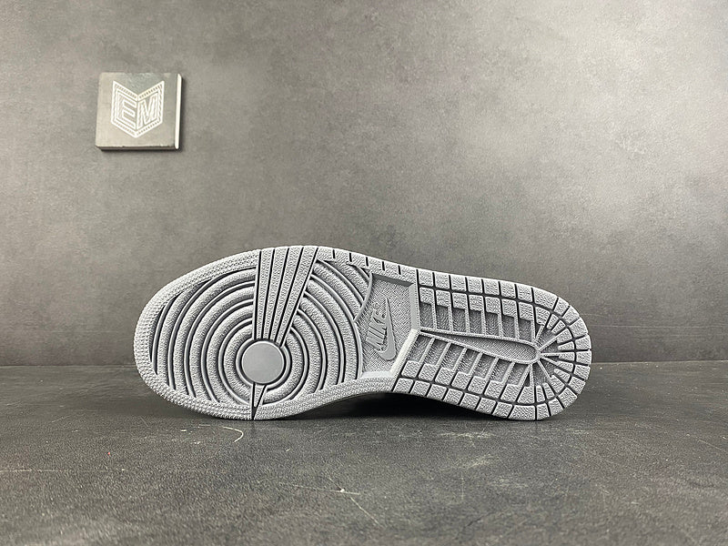 Air Jordan 1 Mid Neutral Grey - DRIP DOS ARTISTAS 