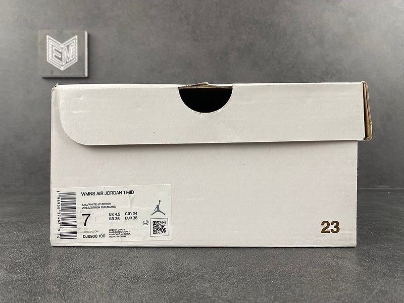 Jordan 1 Mid To My First Coach (W) - DRIP DOS ARTISTAS 