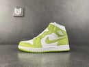 Air Jordan 1 Mid Green Python (W) - DRIP DOS ARTISTAS 