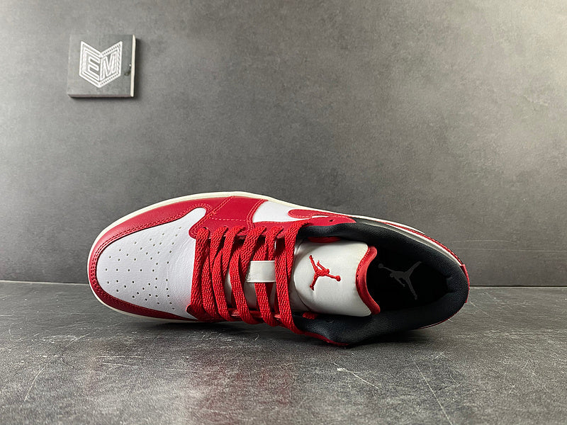 Jordan 1 Low Reverse Black Toe - DRIP DOS ARTISTAS 