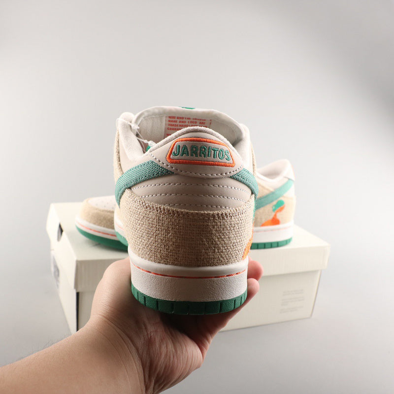 Jarritos x Nike SB Dunk Low Pro Phantom Orange Malachite - DRIP DOS ARTISTAS 