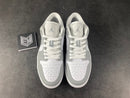 Jordan 1 Low Wolf Grey (W) - DRIP DOS ARTISTAS 