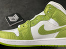 Air Jordan 1 Mid Green Python (W) - DRIP DOS ARTISTAS 