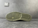Jordan 1 Retro Low OG SP Travis Scott Olive - DRIP DOS ARTISTAS 