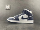 Jordan 1 Mid White Metallic Gold Obsidian - DRIP DOS ARTISTAS 