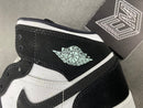 Jordan 1 Mid White Black Teal Tint - DRIP DOS ARTISTAS 