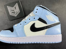Air Jordan 1 Mid Ice Blue (2022) (GS) - DRIP DOS ARTISTAS 