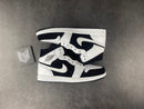 Jordan 1 Mid White Black - DRIP DOS ARTISTAS 