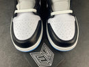Jordan 1 Mid University Black White - DRIP DOS ARTISTAS 