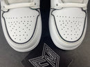 Air Jordan 1 Mid Iridescent Reflective White - DRIP DOS ARTISTAS 