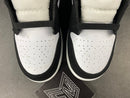 Jordan 1 Mid White Black Teal Tint - DRIP DOS ARTISTAS 